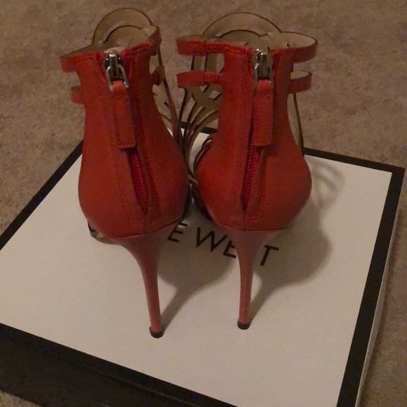 High heel - Picture 3 of 4